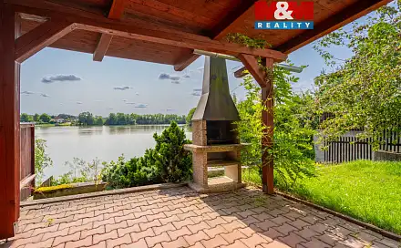 Prodej domu 96 m² s pozemkem 418 m², Borovany, okres Písek