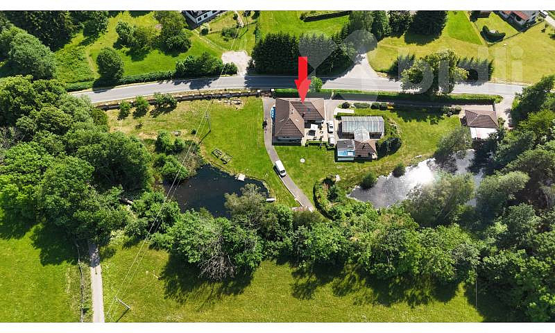Prodej domu 326 m² s pozemkem 3 955 m² – fotografie 2