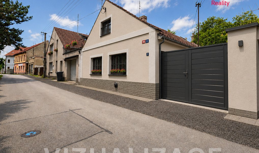 Prodej domu 95 m² s pozemkem 254 m², Slaný – náhled fotky 2