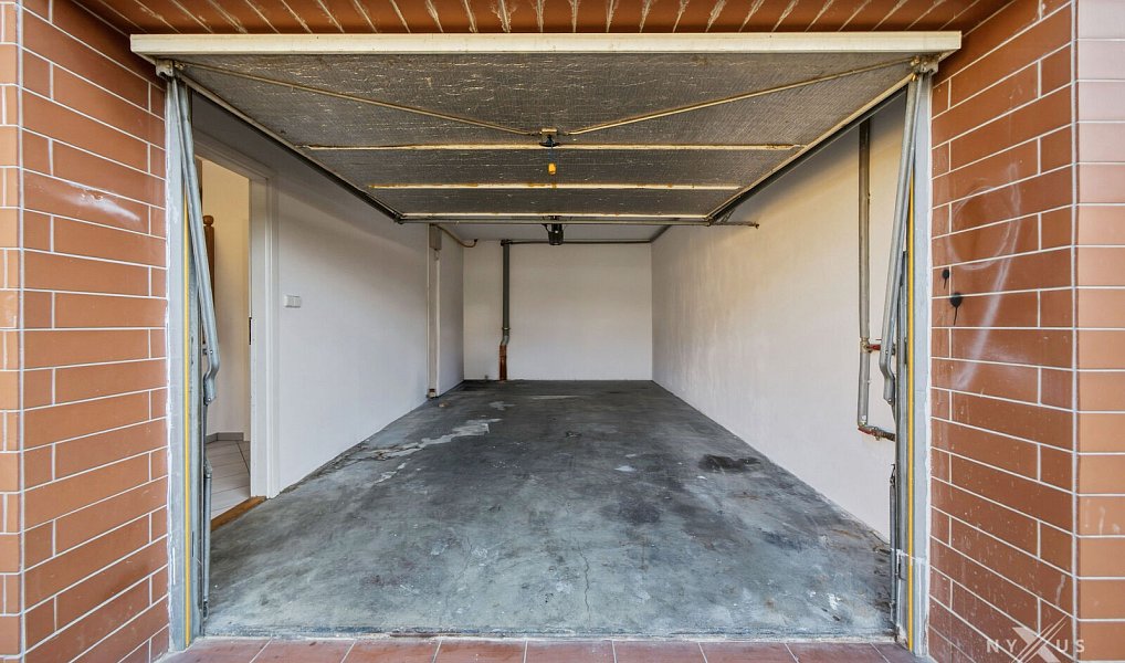 Pronájem domu 324 m² s pozemkem 287 m², Praha – náhled fotky 27