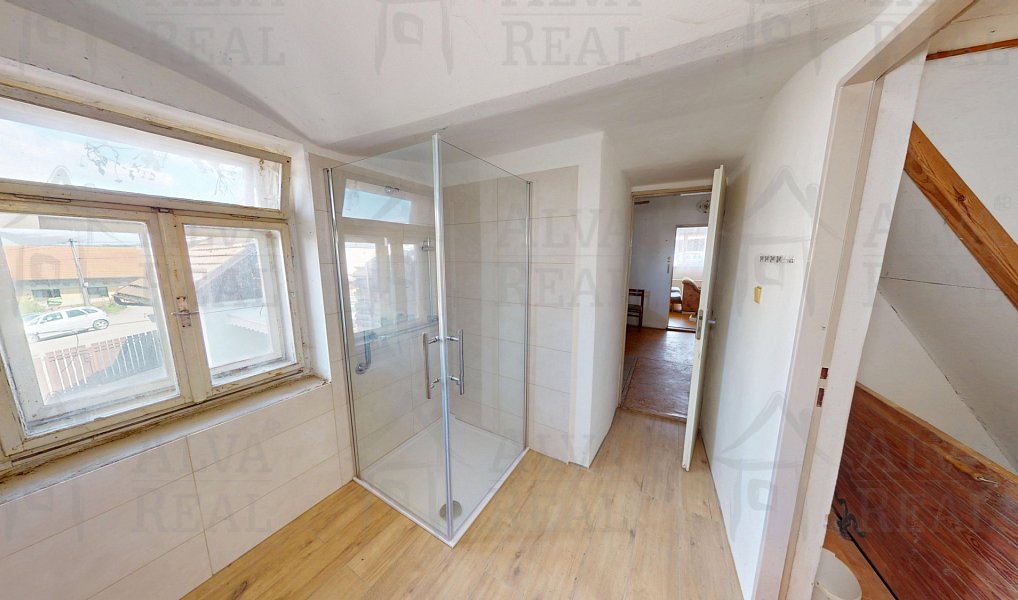 Prodej domu 100 m² s pozemkem 1 264 m², Hluboké Dvory – náhled fotky 9