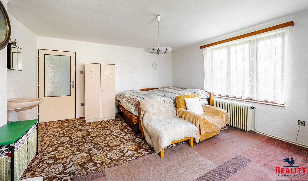 Prodej domu 143 m² s pozemkem 554 m², Roudná – náhled fotky 22