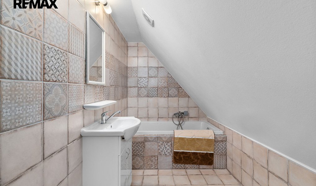 Prodej komerčního objektu (jiného typu) 855 m², Jindřichův Hradec – náhled fotky 36