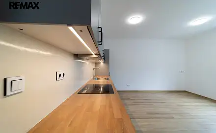 Pronájem bytu 2+kk 38 m²