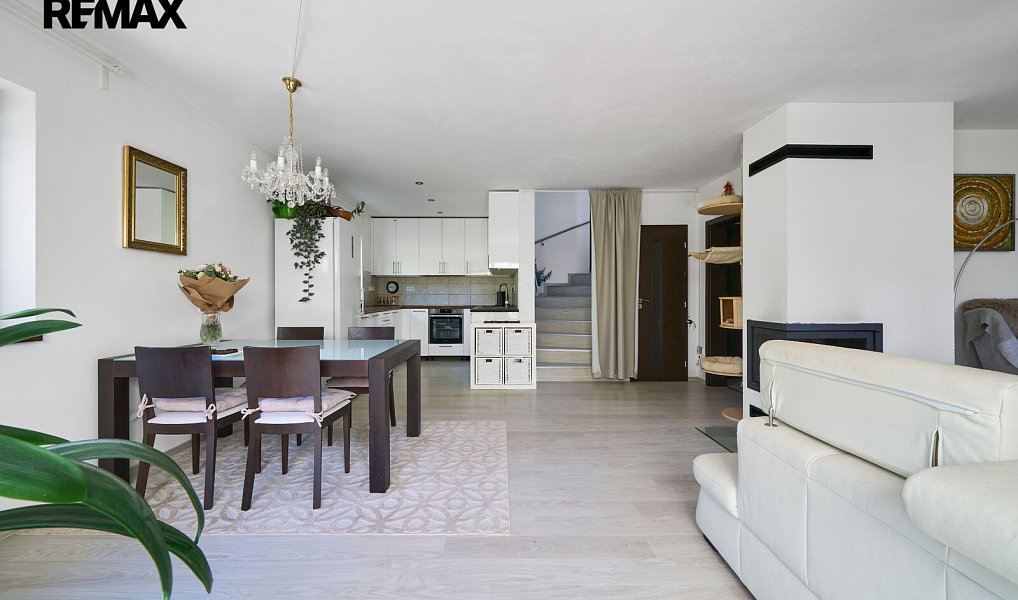 Prodej domu 114 m² s pozemkem 1 305 m², Chotěvice – náhled fotky 11