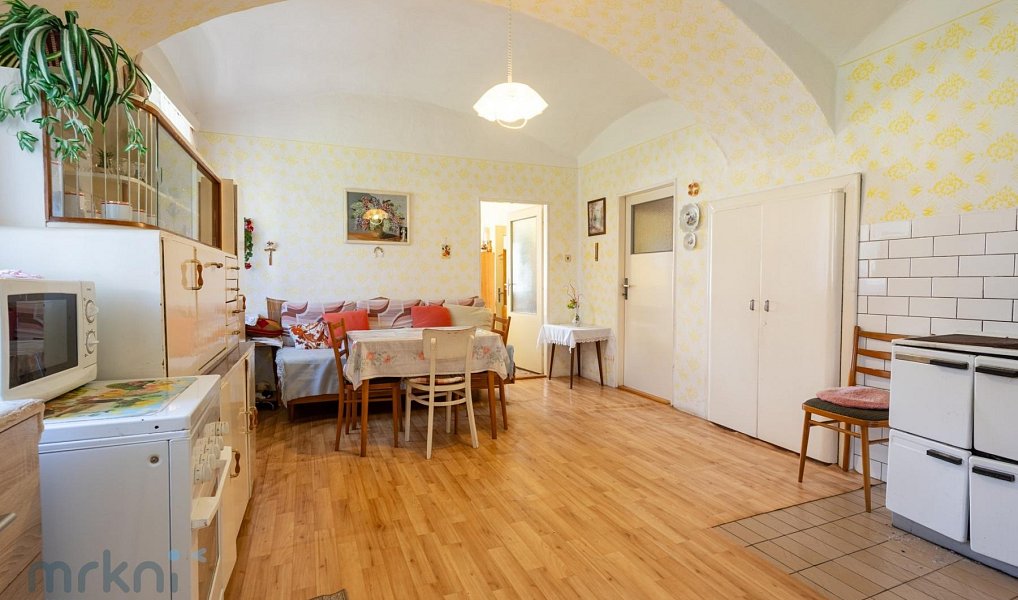 Prodej domu 120 m² s pozemkem 2 021 m², Písařov – náhled fotky 9