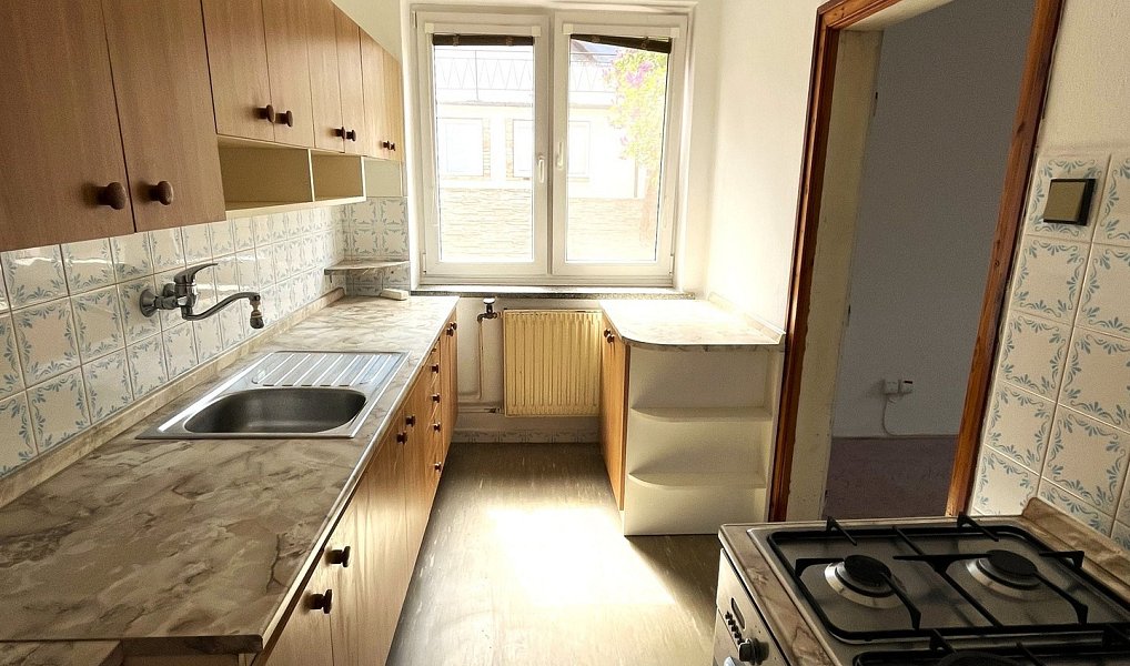 Prodej domu 337 m² s pozemkem 687 m², Knínice – náhled fotky 24