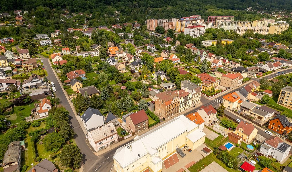 Prodej domu 240 m² s pozemkem 623 m², Krupka – náhled fotky 36