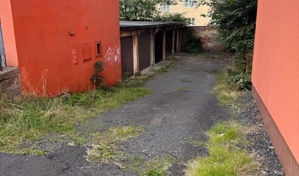 Garáž na pronájem, Ústí nad Labem., Ústí nad Labem – náhled fotky 3