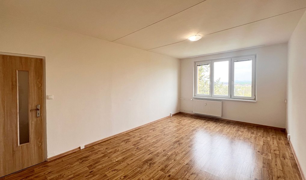 Pronájem bytu 2+1 60 m², Chomutov – náhled fotky 12