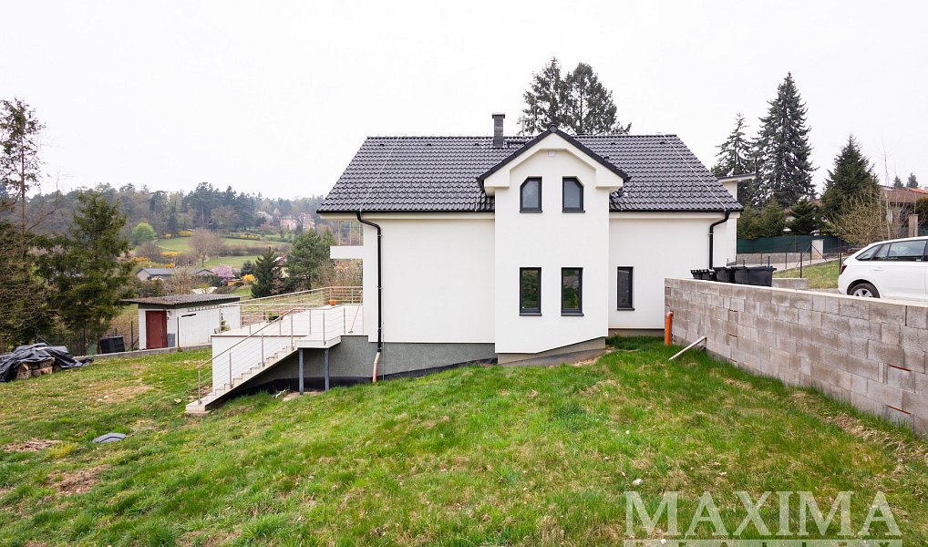 Prodej domu 220 m² s pozemkem 1 315 m², Mnichovice – náhled fotky 2