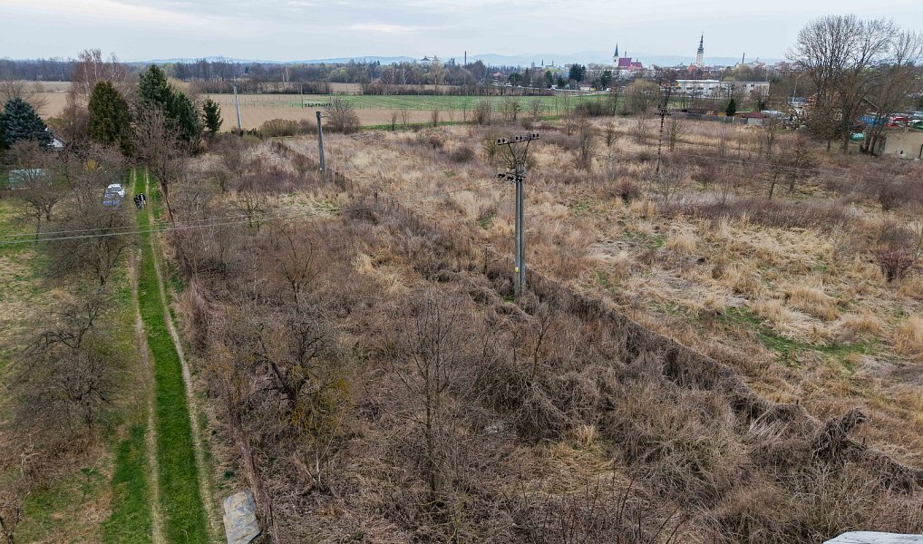 Prodej zahrady 1 124 m², Litovel – náhled fotky 11