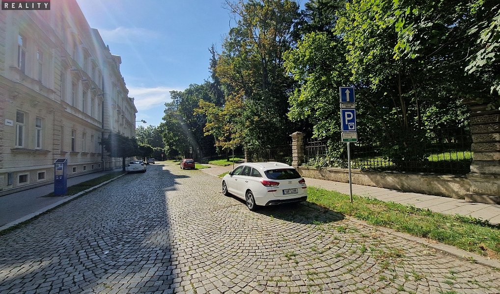 Pronájem bytu 4+1 134 m², Olomouc – náhled fotky 15