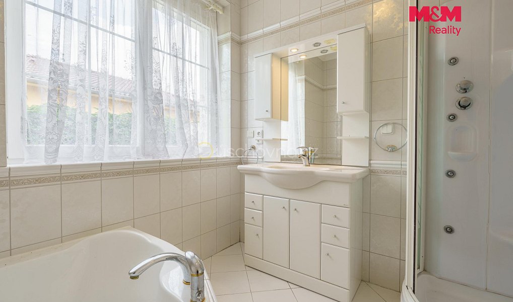 Prodej domu 540 m² s pozemkem 1 403 m², Karlovy Vary – náhled fotky 14