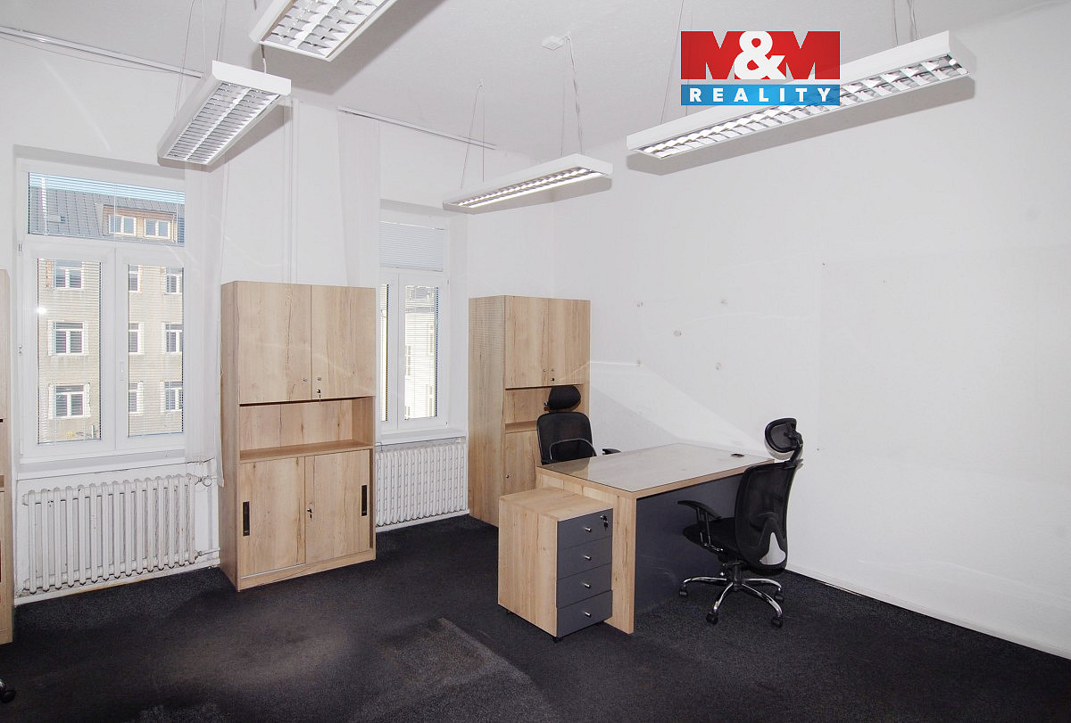 Pronájem kanceláře 135 m²