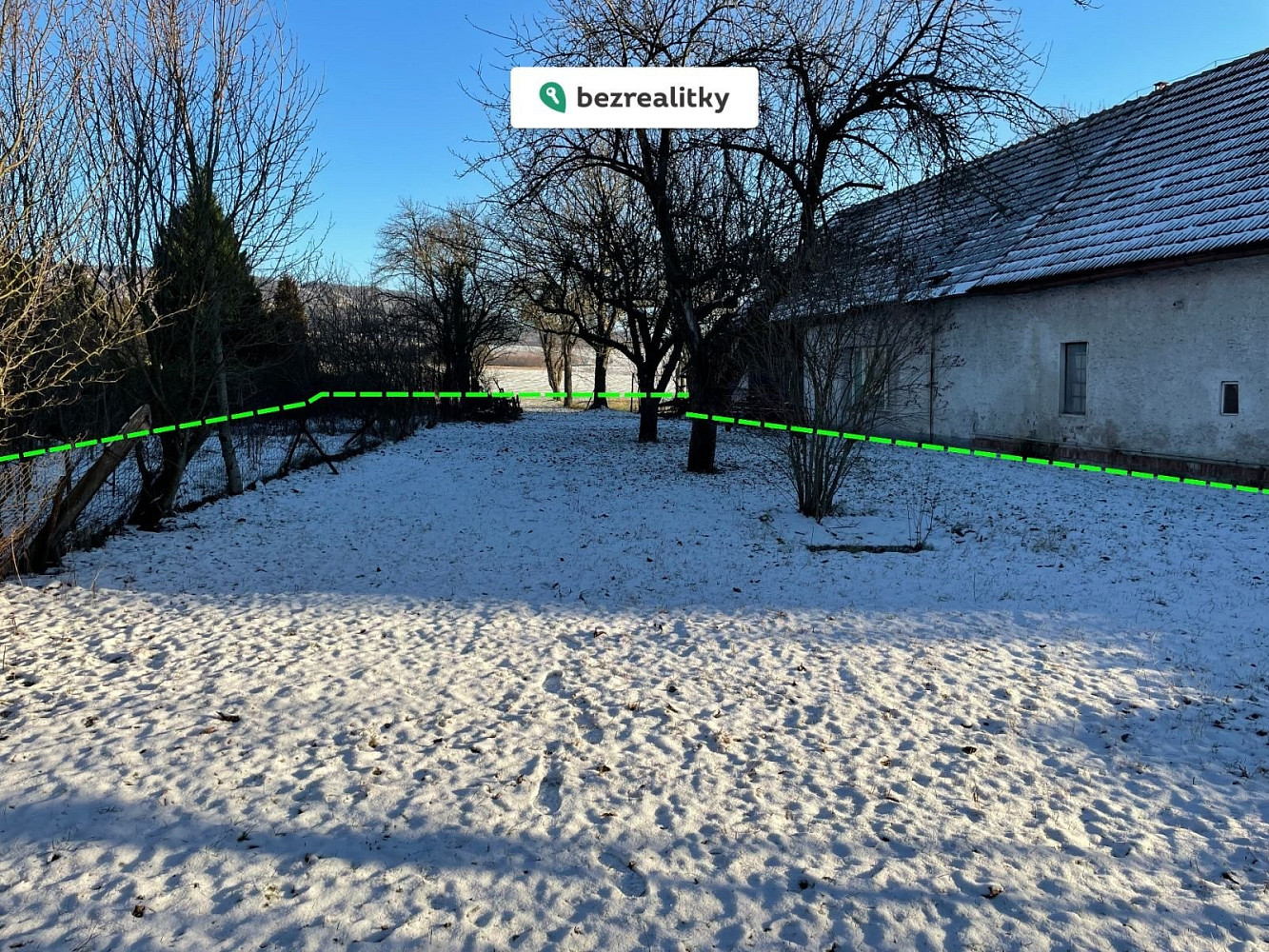 Prodej stavebního pozemku 2 501 m² – další