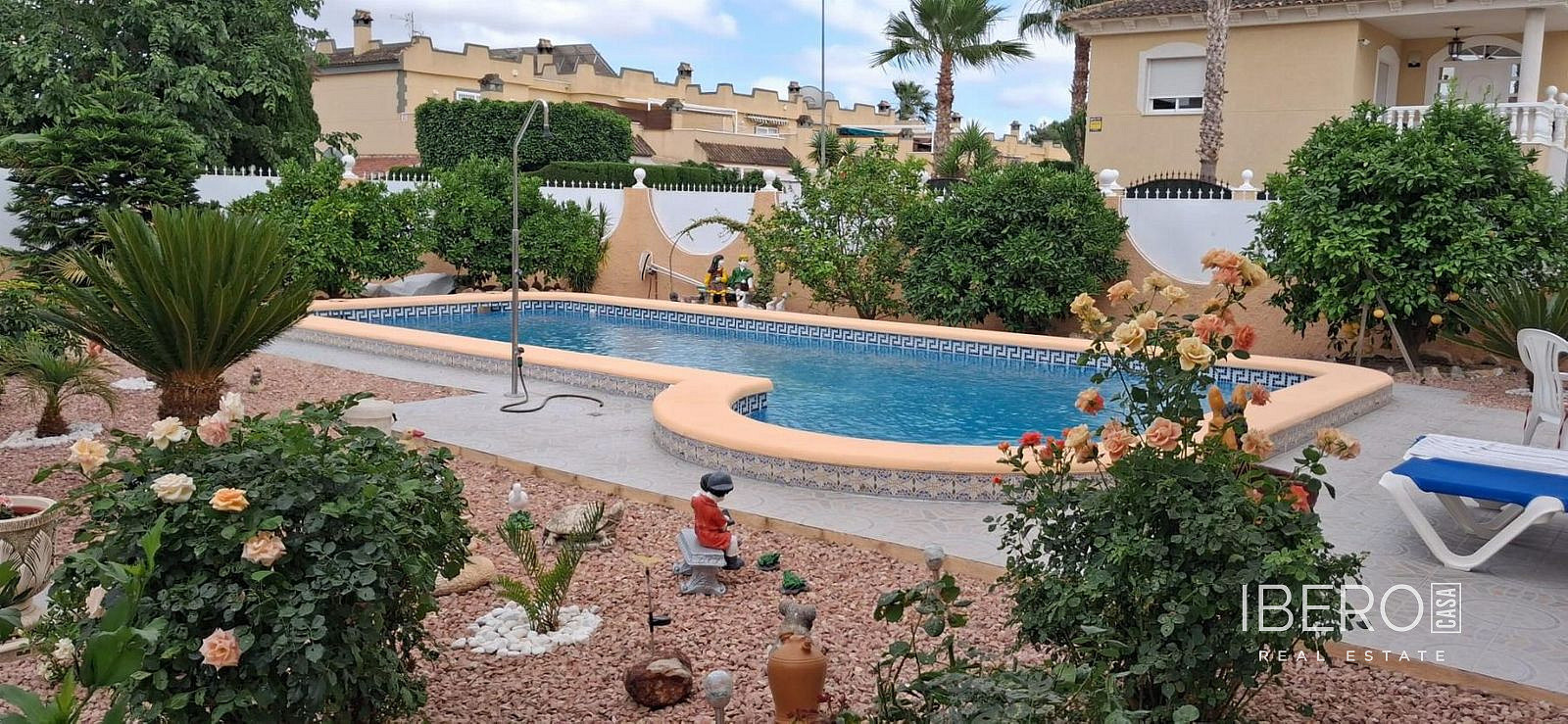 Prodej domu 265 m² s pozemkem 600 m²