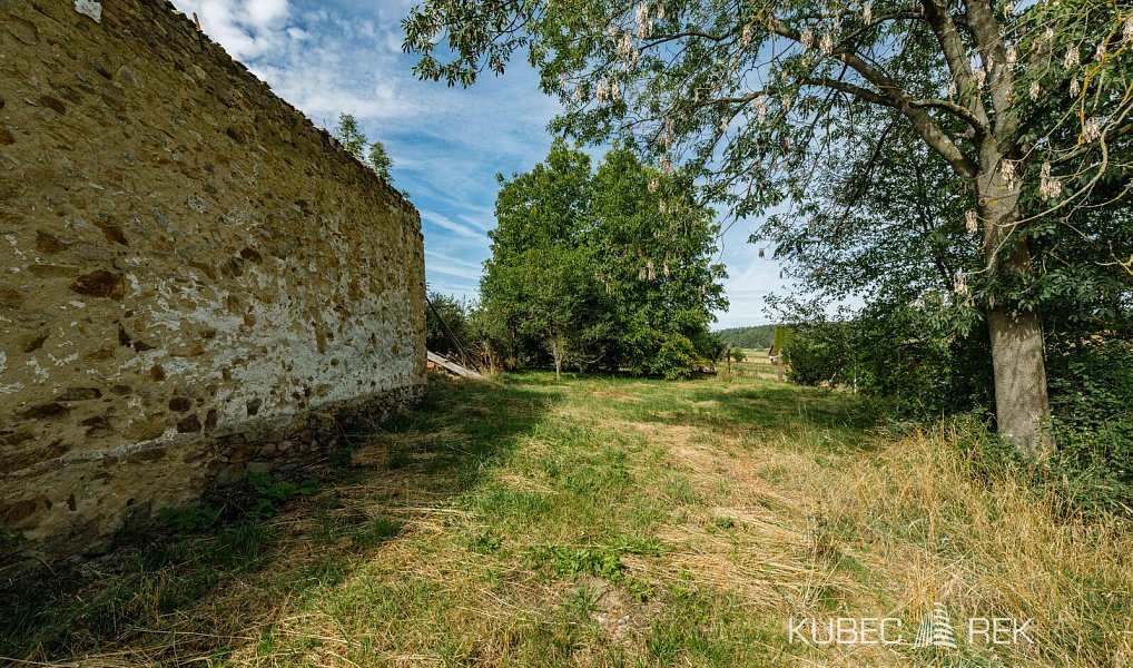 Prodej stavebního pozemku 1 342 m², Dírná – náhled fotky 21