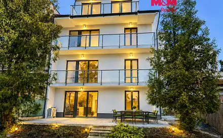 Pronájem bytu 4+kk 250 m²