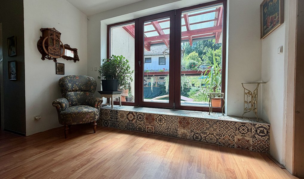 Prodej domu 121 m² s pozemkem 292 m², Měchenice – náhled fotky 11