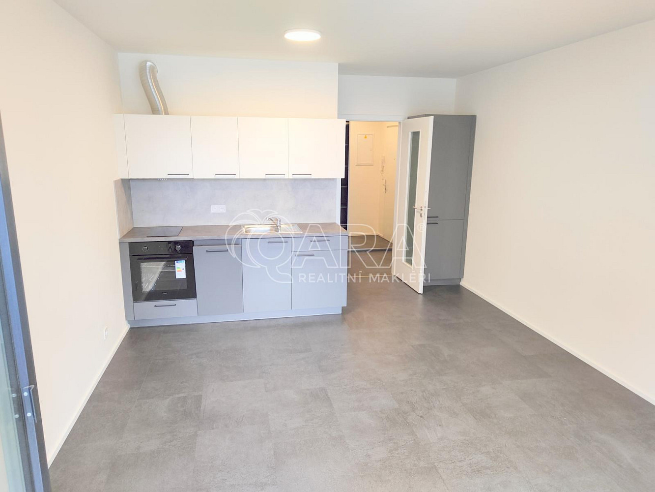 Prodej bytu 1+kk 32 m² – fotografie 4