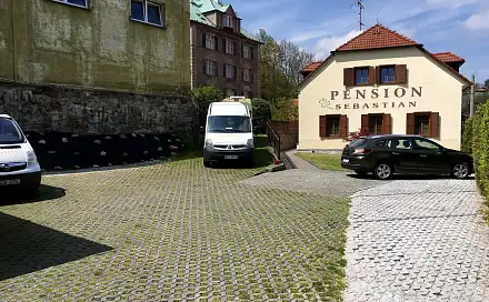 Prodej domu 400 m² s pozemkem 996 m², 5. května, Český Krumlov - Plešivec