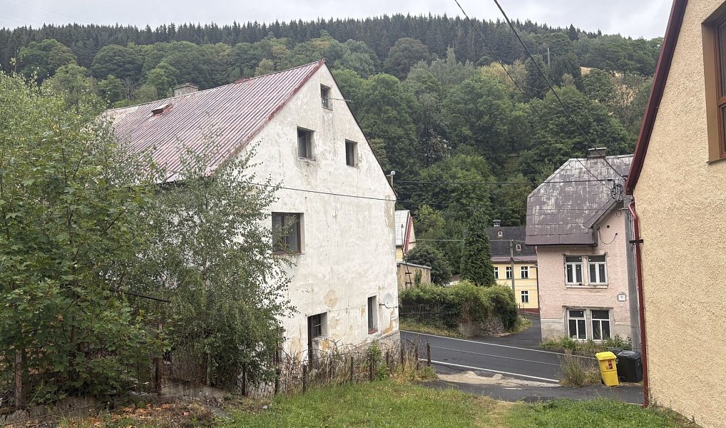 Prodej domu 200 m² s pozemkem 208 m², Jáchymov – náhled fotky 9