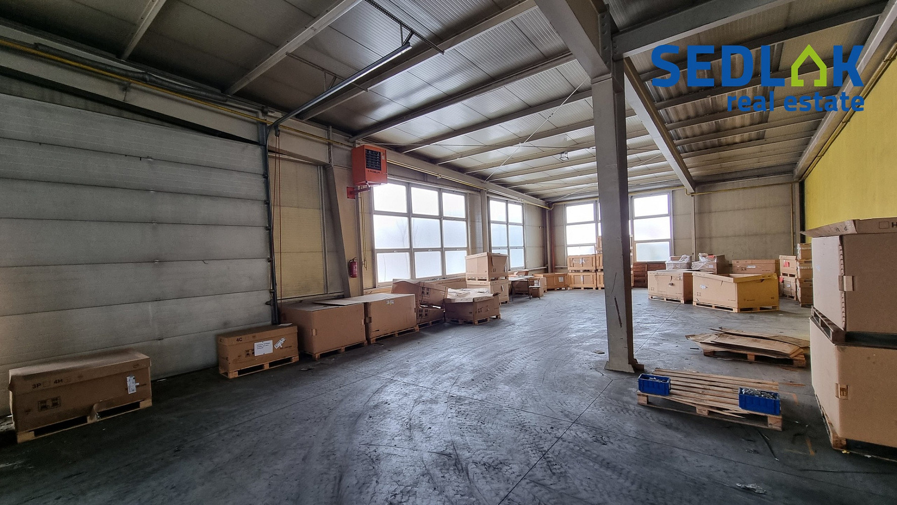 Pronájem skladovacích prostor 935 m² – fotografie 5