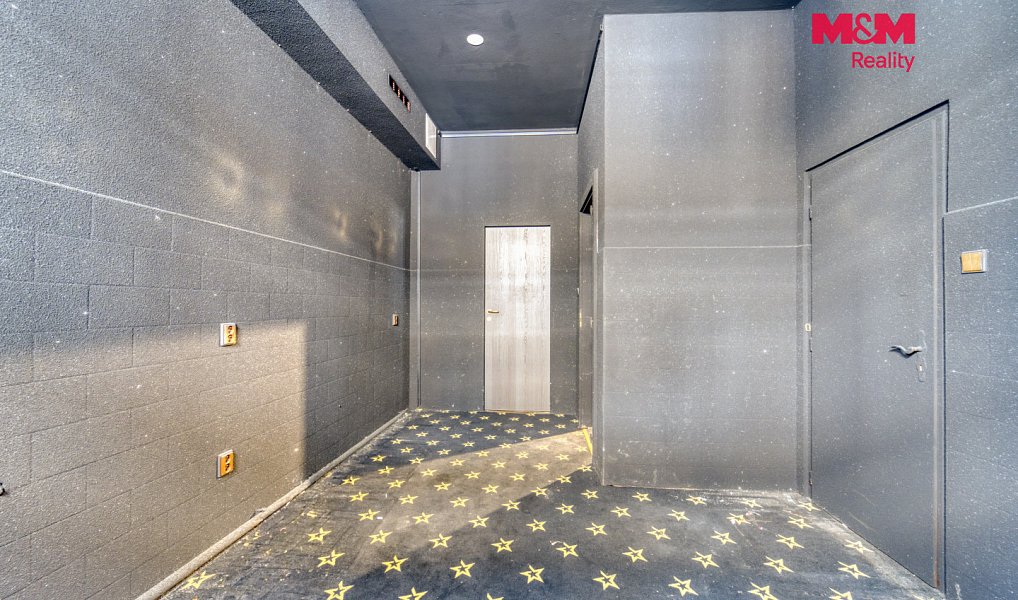 Pronájem obchodních prostor 89 m², Stříbro – náhled fotky 5