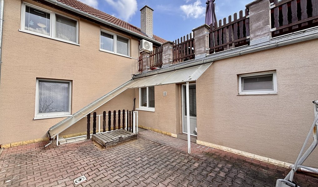 Prodej domu 198 m² s pozemkem 147 m², Rousínov – náhled fotky 24