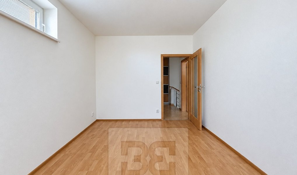 Pronájem bytu 3+kk 90 m², Modřice – náhled fotky 14