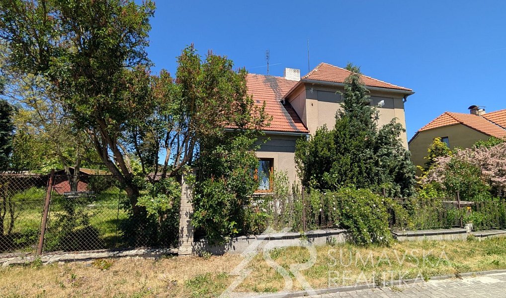 Prodej domu 1 020 m² s pozemkem 1 065 m², Horažďovice – náhled fotky 3