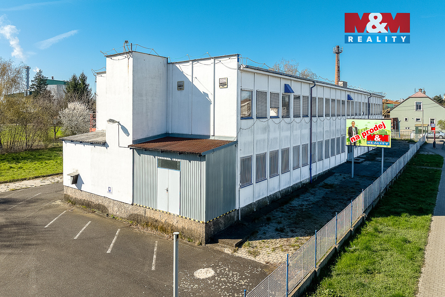 Prodej obchodních prostor 900 m² – fotografie 2