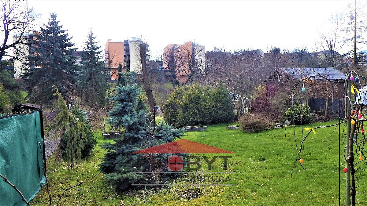 Prodej stavebního pozemku 1 051 m² – fotografie 3