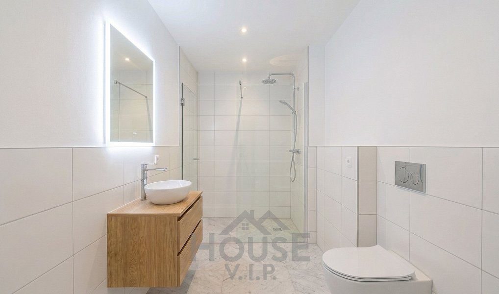Prodej bytu 1+kk 52 m², Nučice – náhled fotky 4