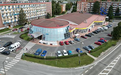 Pronájem obchodních prostor 1 100 m², tř. Gen. Janouška, Přerov - Přerov I-Město