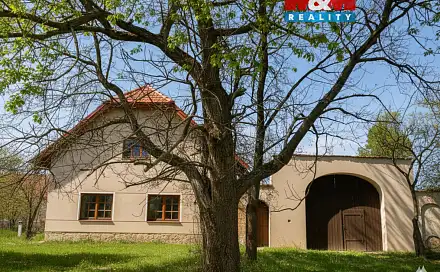 Prodej domu 250 m² s pozemkem 4 164 m², Ostřetín, okres Pardubice