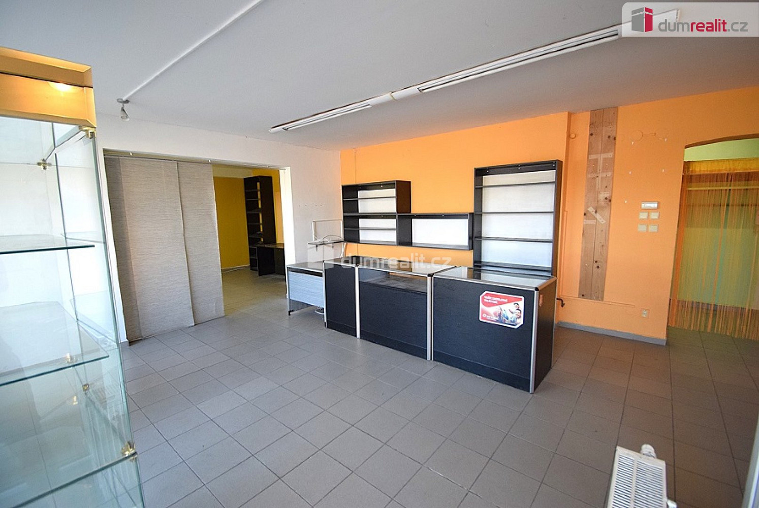 Pronájem obchodních prostor 56 m² — photo 4