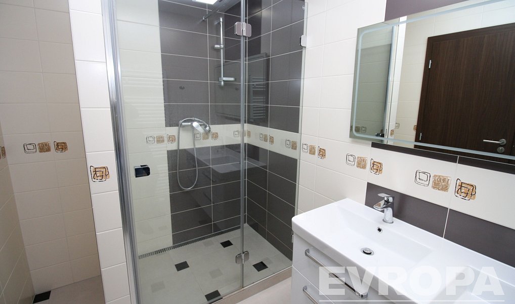 Pronájem kanceláře 81 m², Plzeň – náhled fotky 11
