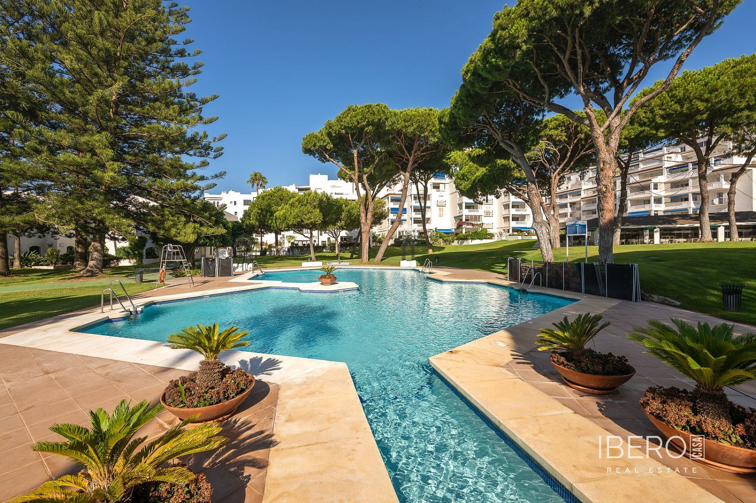 Piso 3+kk – Marbella, Nueva Andalucía - Más