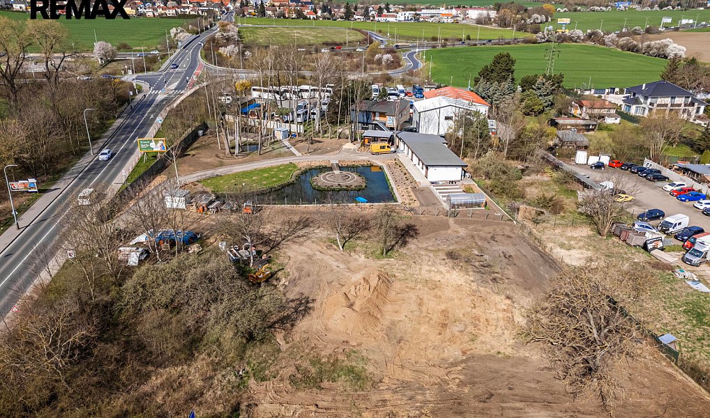 Prodej stavebního pozemku 1 120 m², Praha – náhled fotky 5