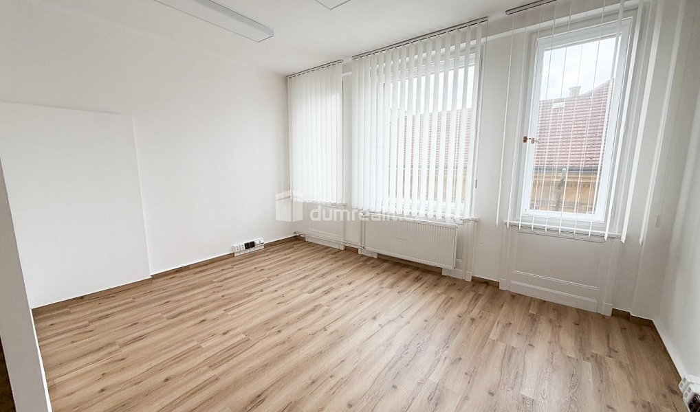 Pronájem kanceláře 30 m², Praha – náhled fotky 3