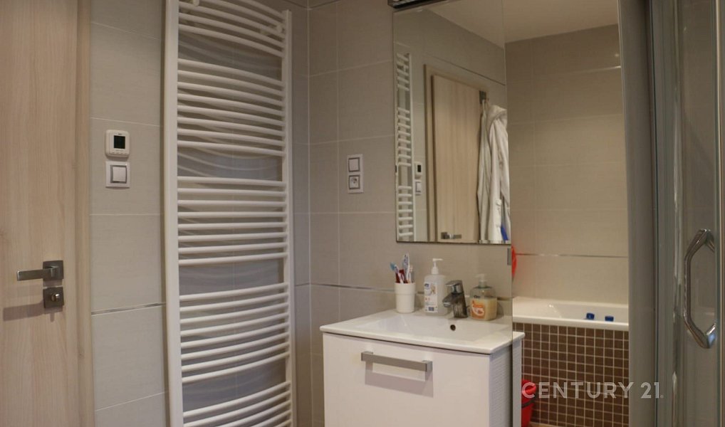 Prodej bytu 4+kk 100 m², Praha – náhled fotky 9