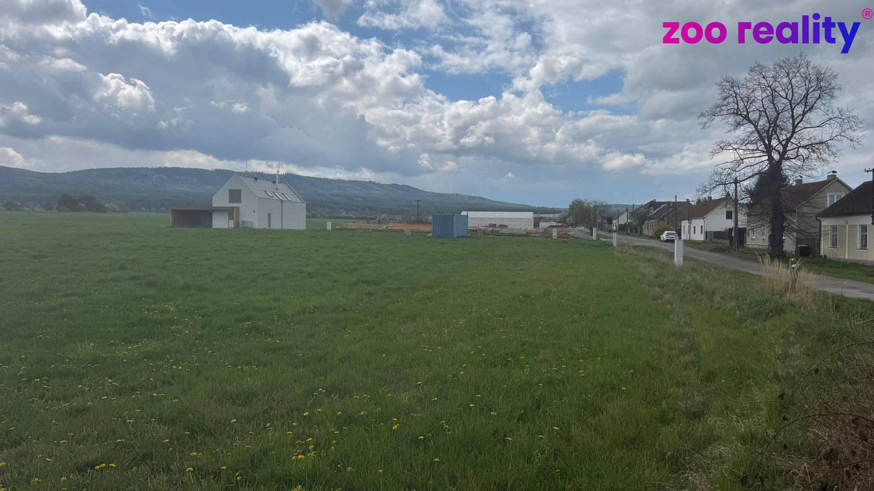 Prodej stavebního pozemku 640 m² – fotografie 4