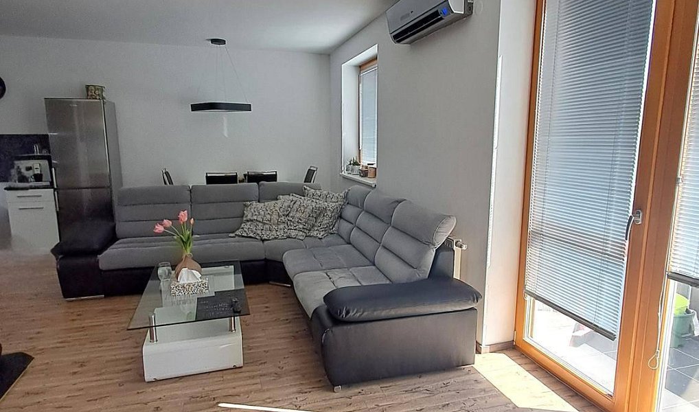 Prodej bytu 3+kk 75 m², Židlochovice – náhled fotky 2