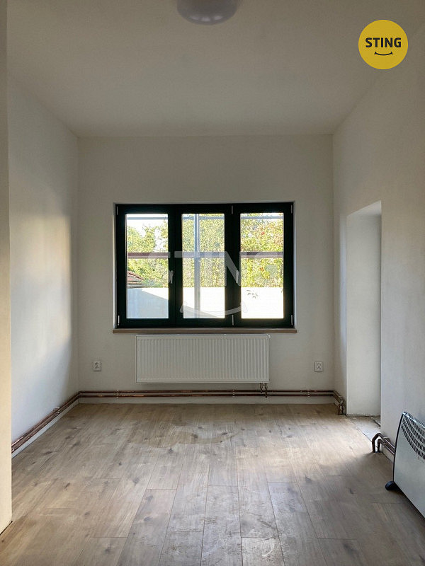 Pronájem bytu 2+kk 55 m² — photo 3