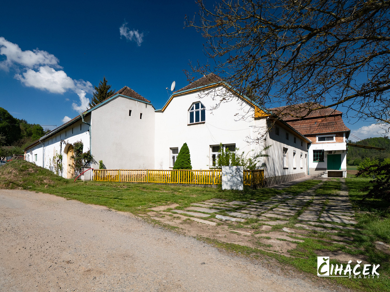 Prodej domu (jiného typu) 141 m² s pozemkem 7 889 m² – fotografie 3
