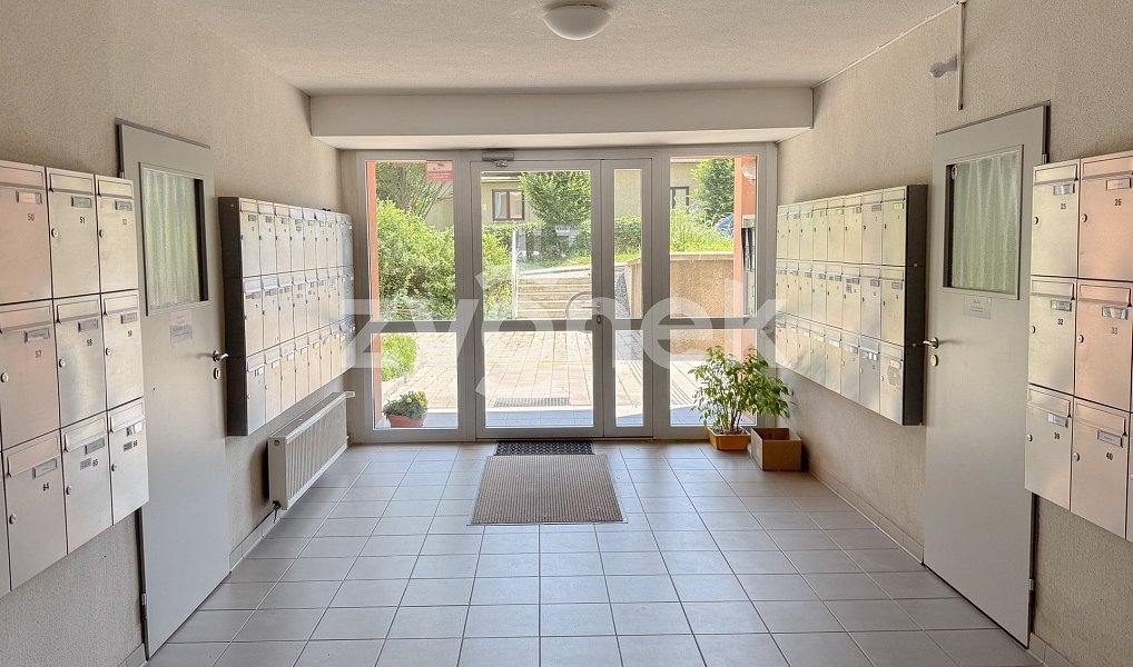 Prodej bytu 1+kk 28 m², Zlín – náhled fotky 7
