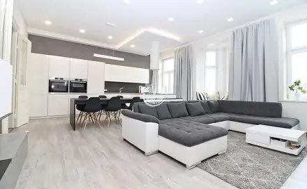 Prodej bytu 3+kk 94 m², Bezručova, Jihlava