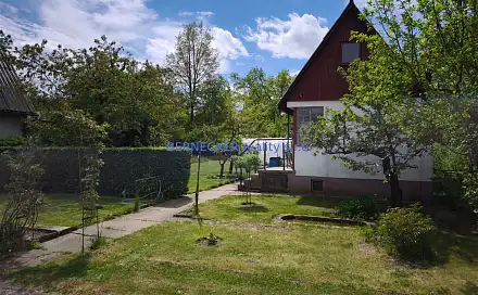Prodej chaty/chalupy 18 m² s pozemkem 409 m², Zahrádkářská osada Zlatá růže, Hradec Králové - Nový Hradec Králové